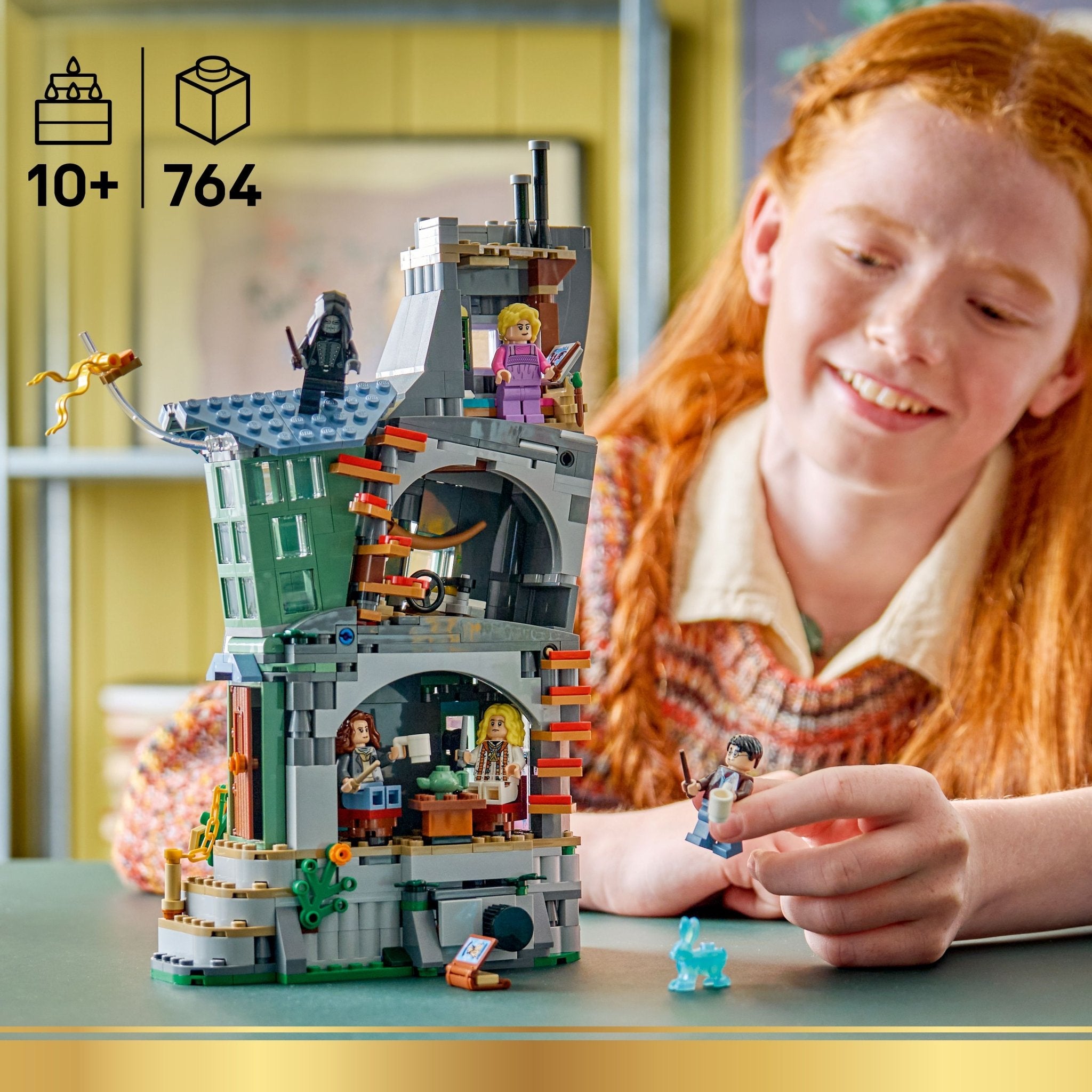 LEGO® Harry Potter LEGO® Luna Lovegood’s House 76467 Toy - Image 2