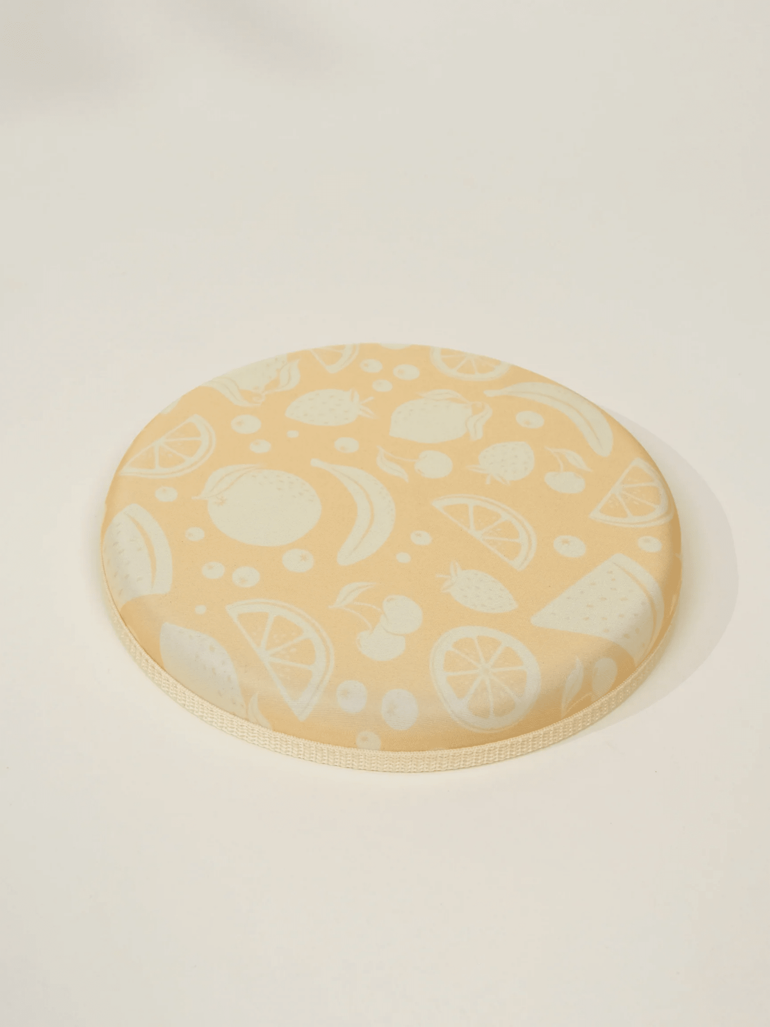 Coco Village Neoprene Frisbee – Summer Fruits Bag