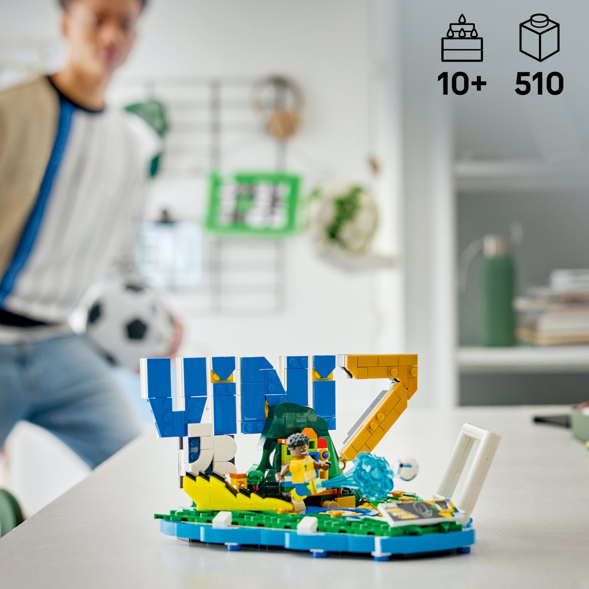 LEGO® Editions Vini Jr. – Soccer Highlights 43027 Toy - Image 2