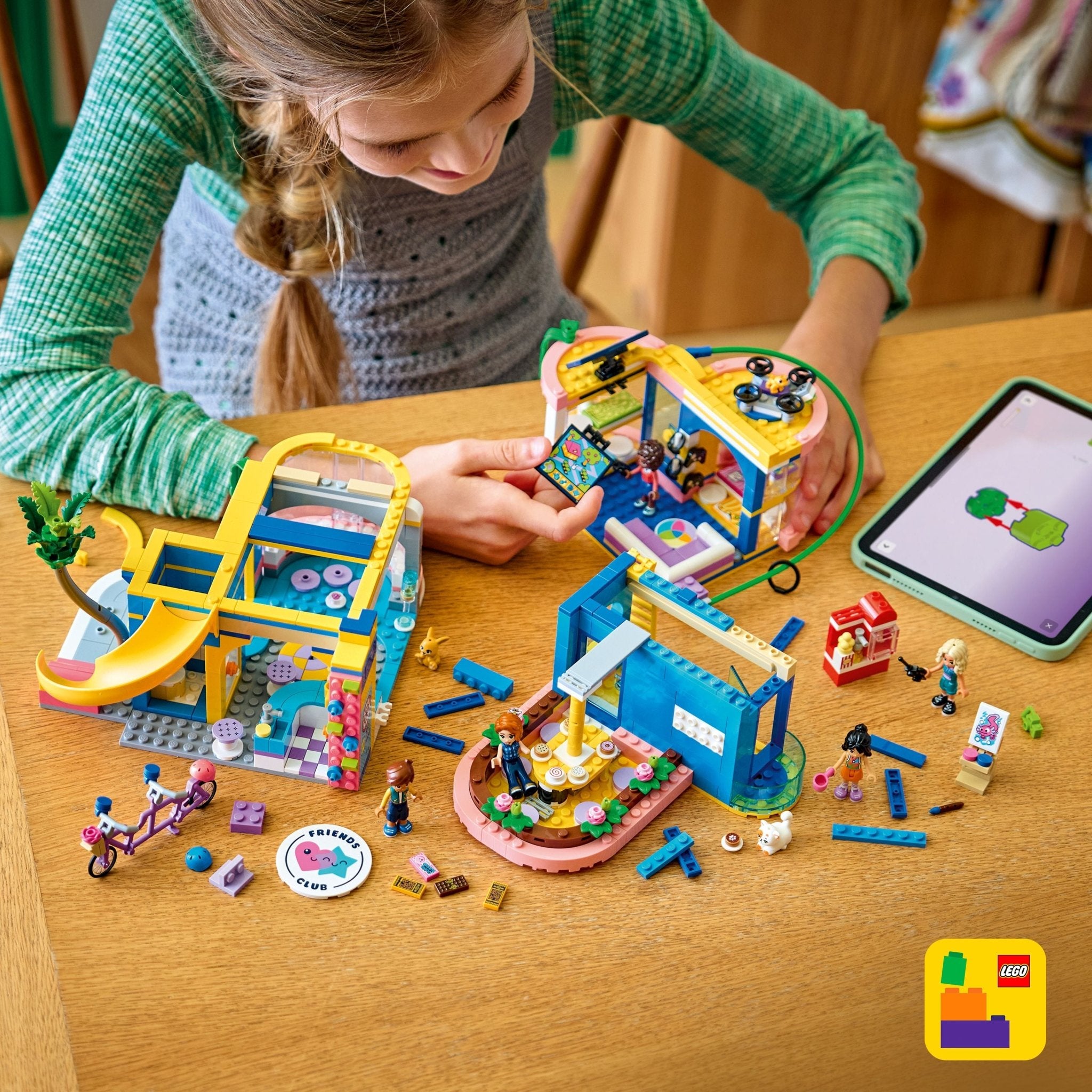 LEGO® Friends LEGO® He lake Club House 42689 Toy - Image 6