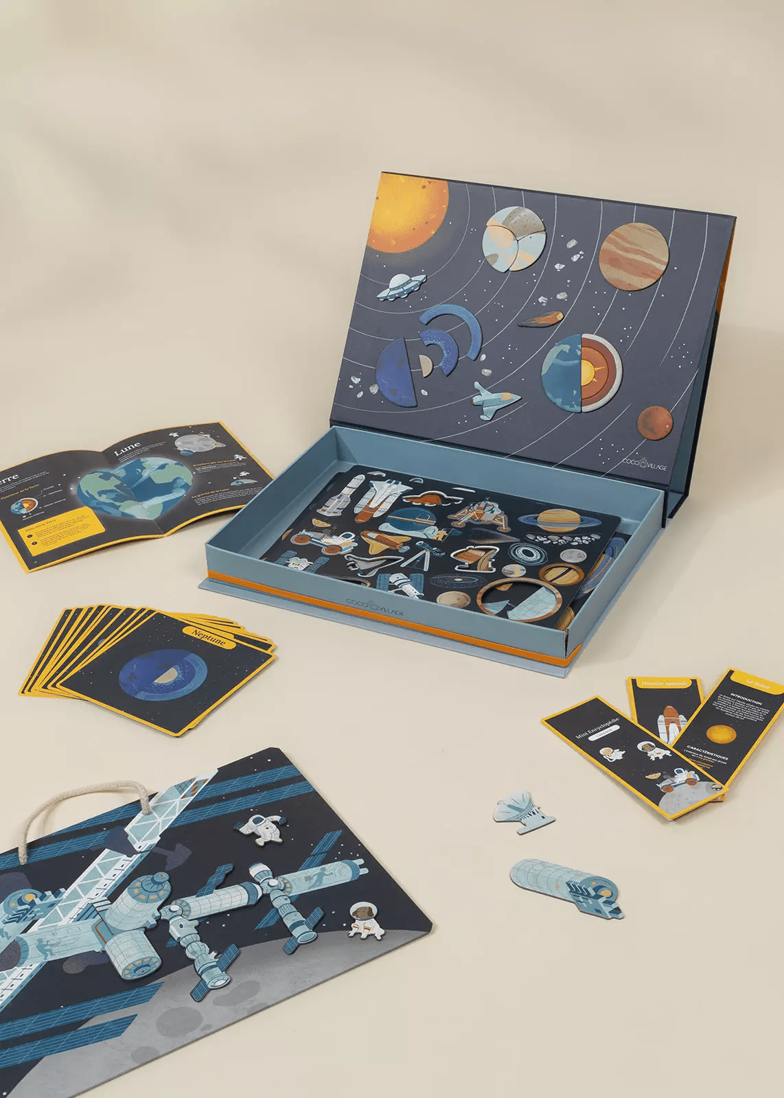 Coco Village Interactive & Magnetic Encyclopedia – Space Discovery (English Version) Puzzle - Image 4