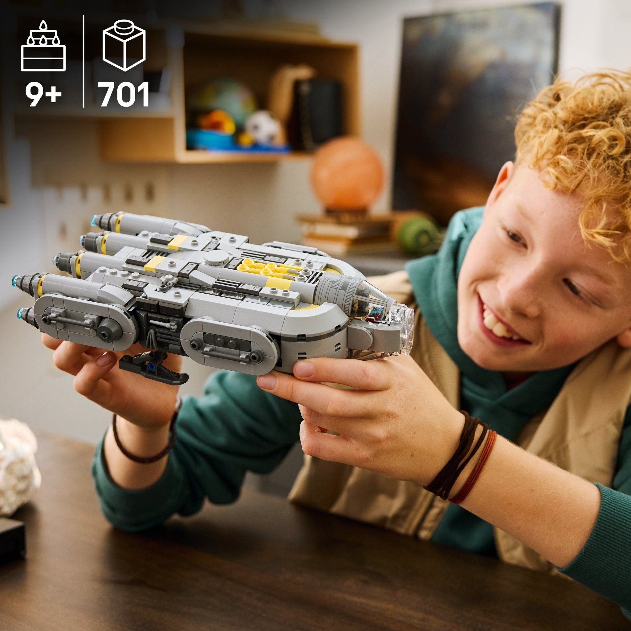 LEGO® Star Wars: The Mandalorian and Grogu Anzellan Starship 75445 Toy - Image 2