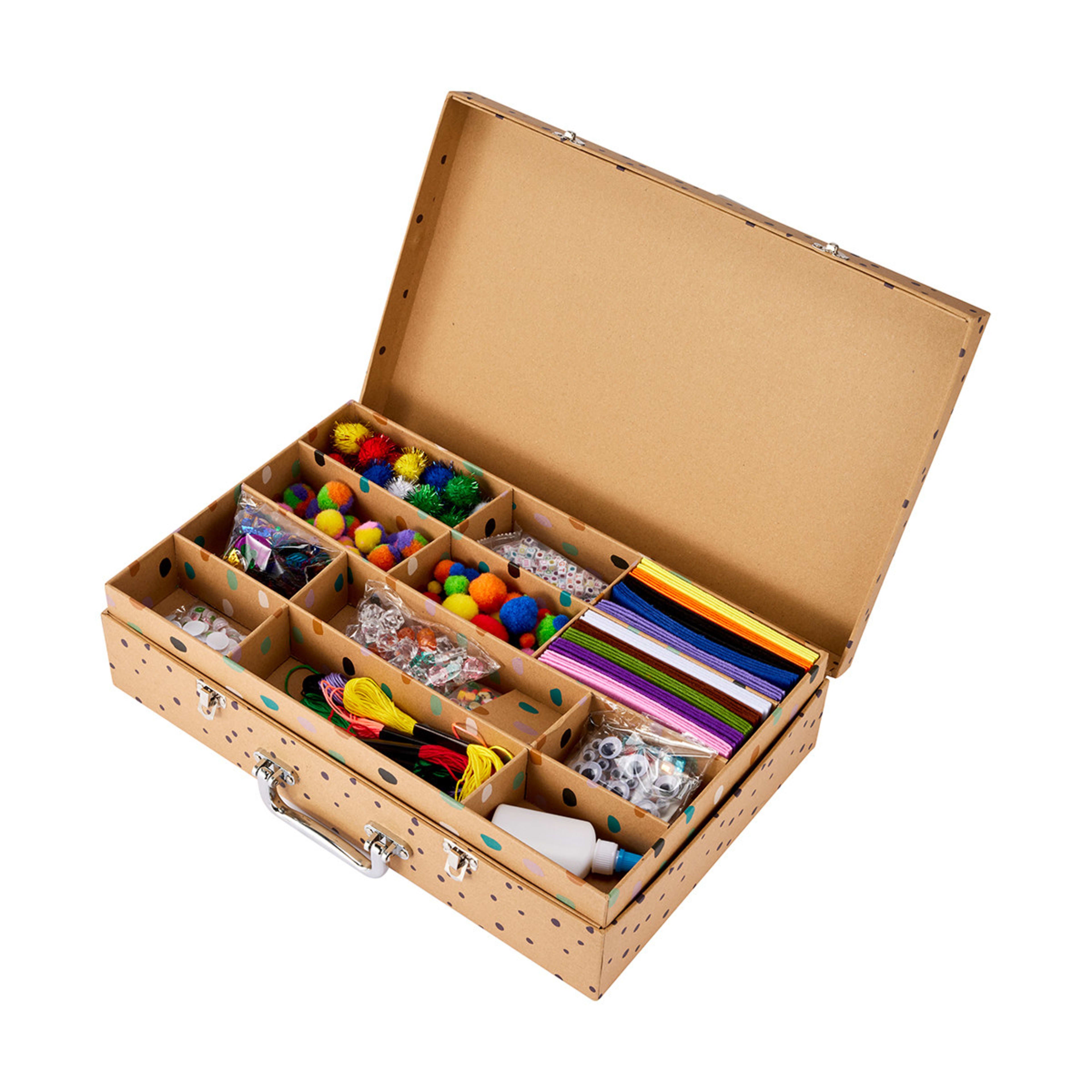 Made By Mastermind Toys MMT Mega Accessory Kit Bag - Image 3