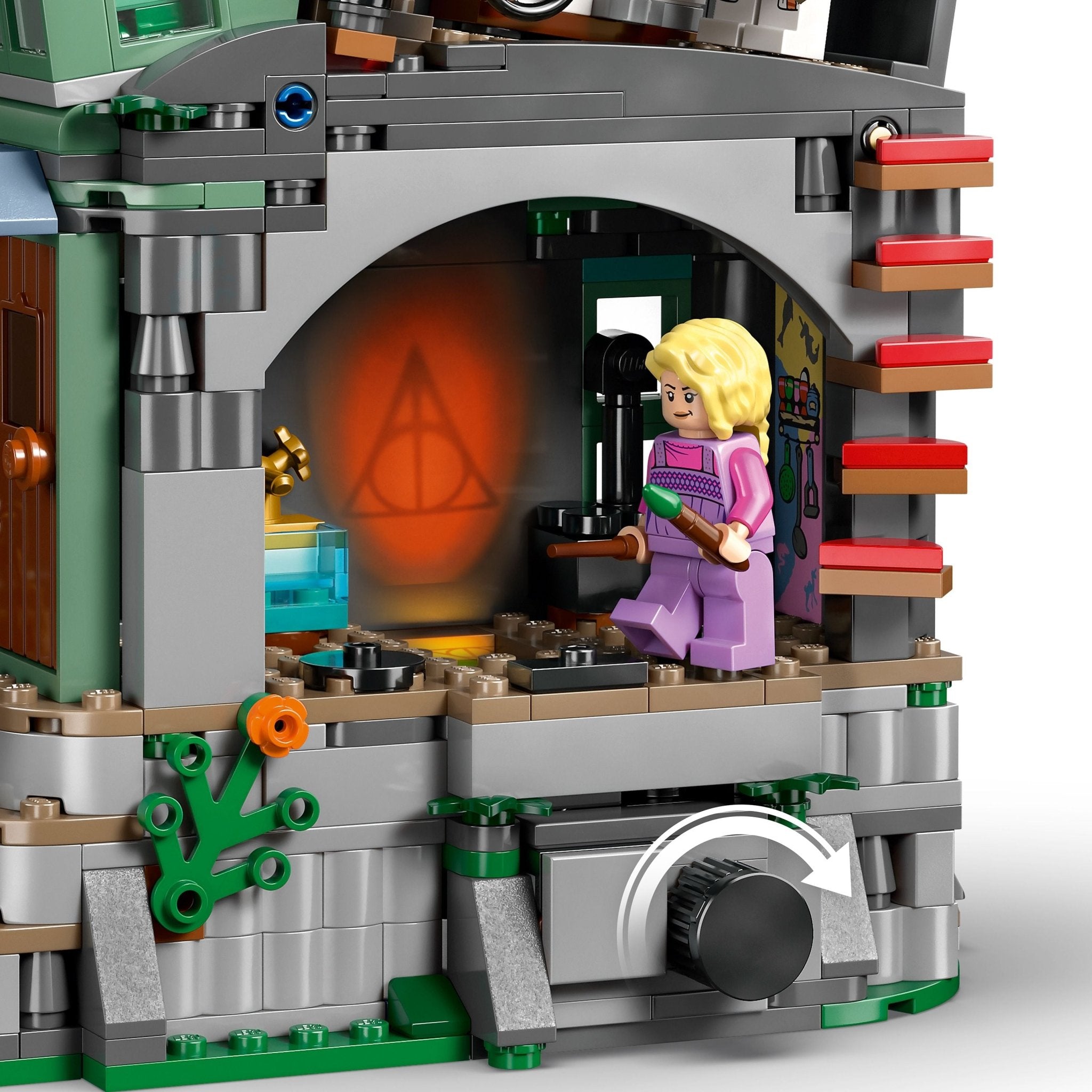 LEGO® Harry Potter LEGO® Luna Lovegood’s House 76467 Toy - Image 3
