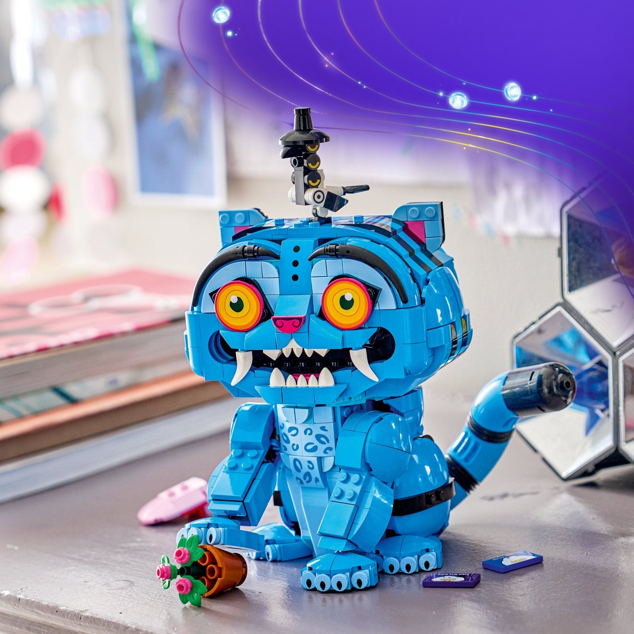 LEGO® KPop Demon Hunters Derpy Tiger and Sussie Bird 72537 Toy - Image 5