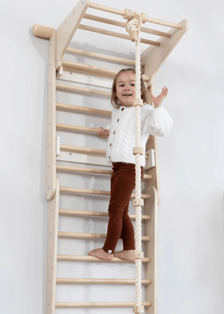Coco Village Climbing rope for Swedish Wall Climber Support