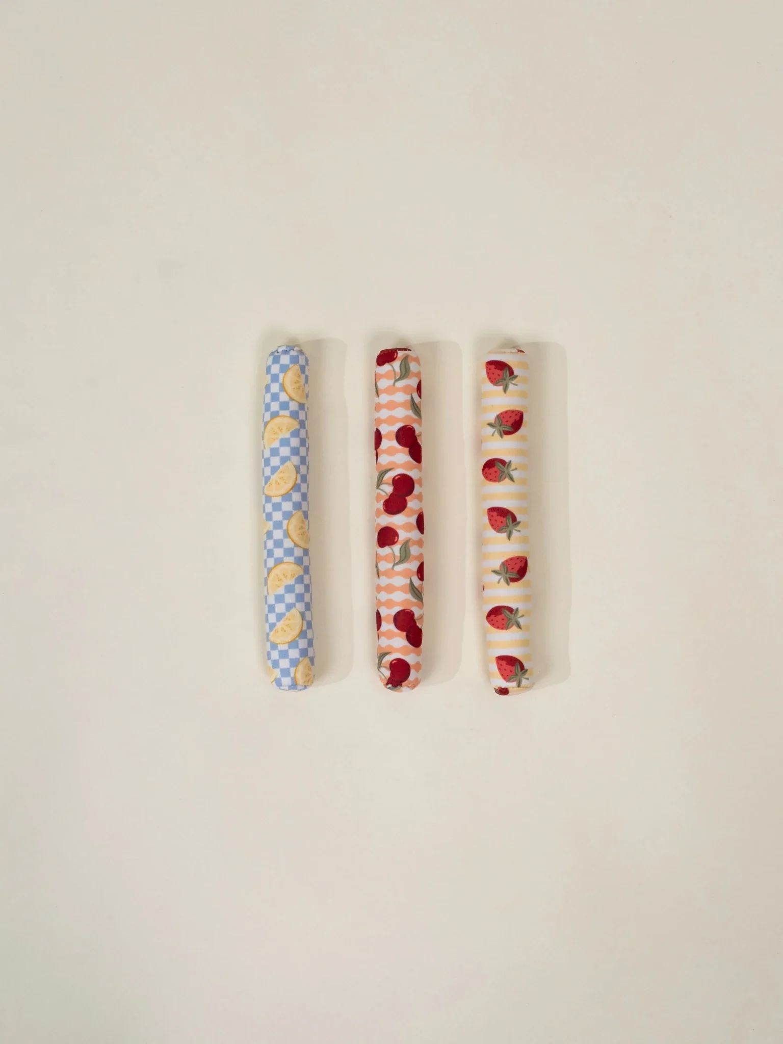 Coco Village Set of 3 Neoprene Diving Sticks – Summer Fruits Toy - Image 3