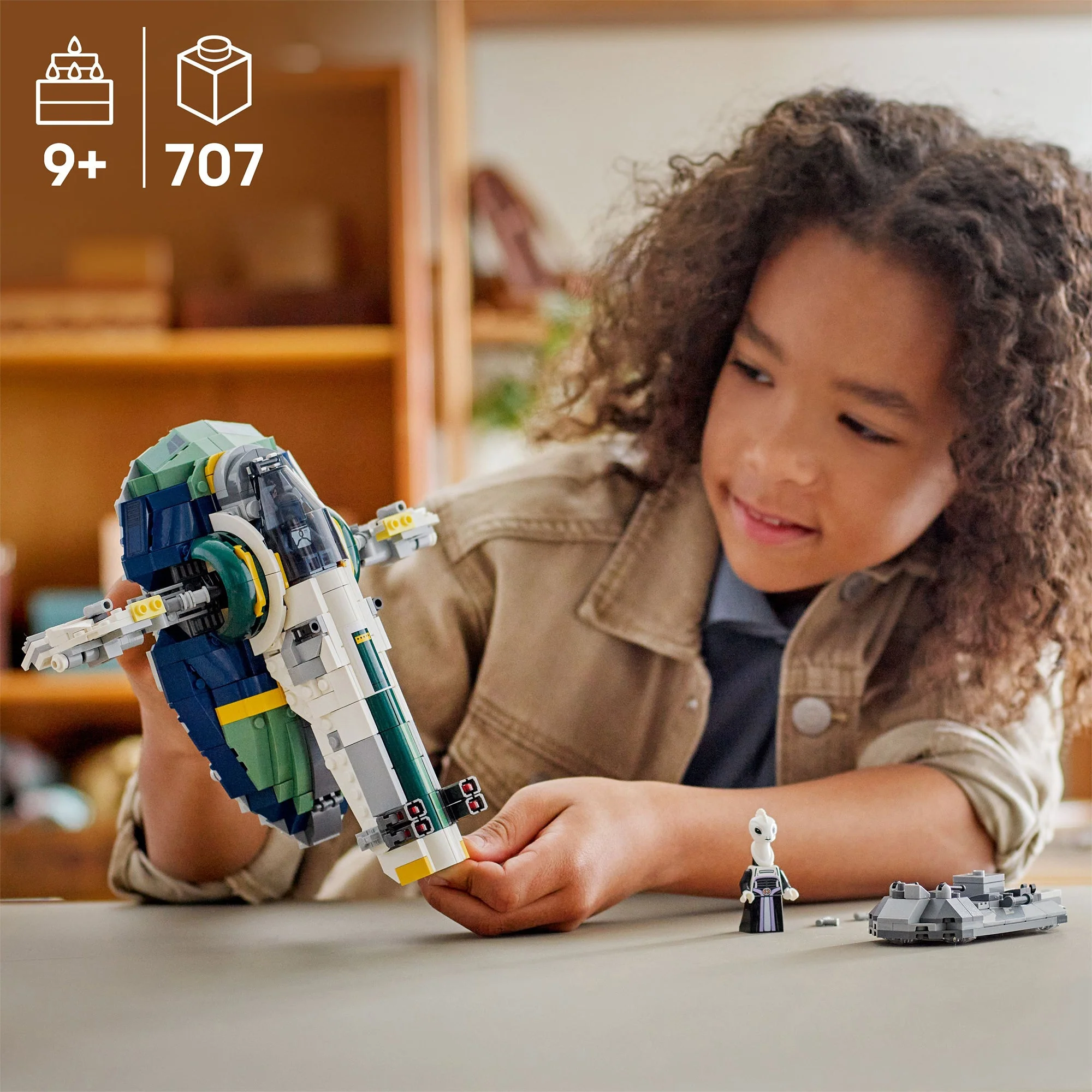 LEGO® Star Wars: Attack of the ClonesTM Jango Fett’s Starship Set 75433 Toy - Image 3