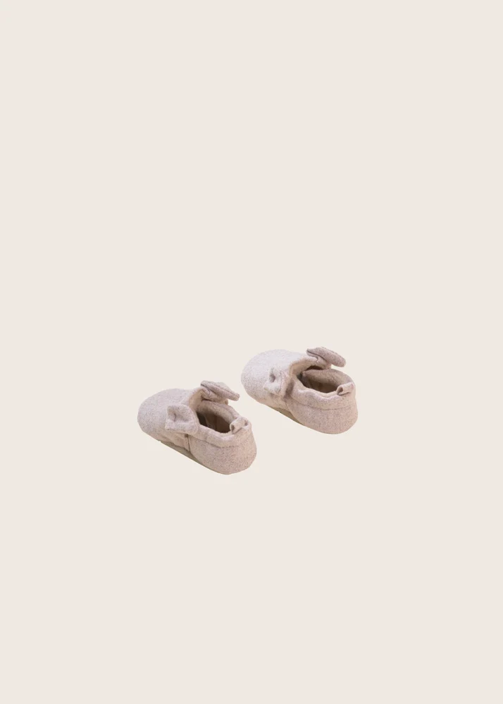 rise little earthling Slide Ons With Ears - Oatmeal / 18-24m - Image 3